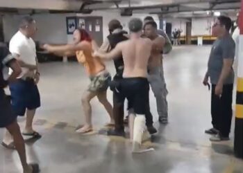 Briga generalizada termina com suposto policial sacando arma no estacionamento do Líder Guamá