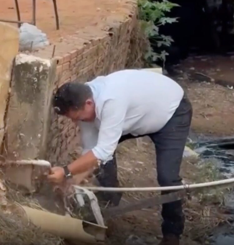 Em Marabá, vereador escorrega e quase bate a cabeça em ferro exposto