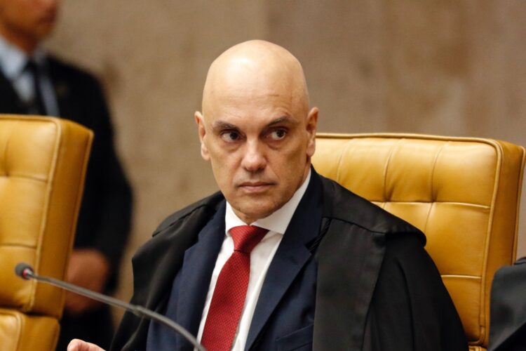 Moraes teria feito seis ligações em um único dia ao presidente do BC sobre Banco Master