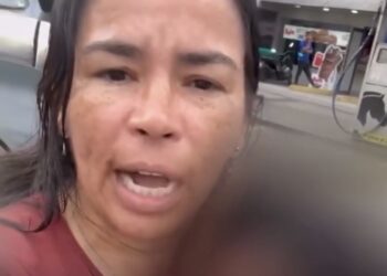 Mãe se revolta após filha ser ass@ltada dentro do carro: “a galerinha do PT defende”