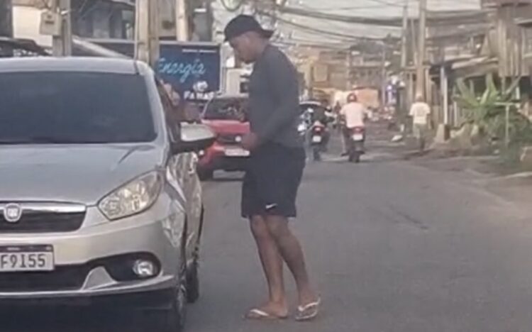 Assalto em plena luz do dia assusta motoristas na Bernardo Sayão, em Belém