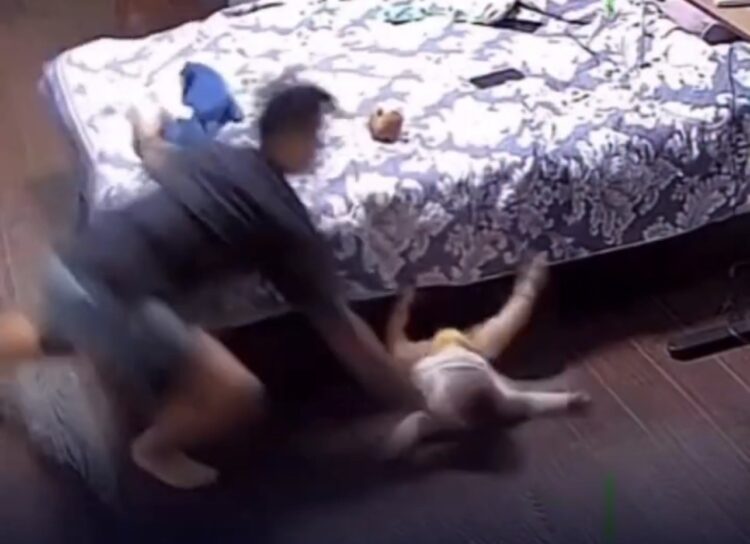 Pai intervém a tempo e evita acidente grave com filho