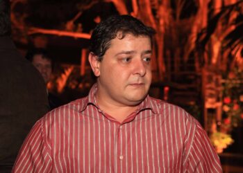 Lulinha é convocado pela CPMI do INSS após avanço de investigação da Polícia Federal