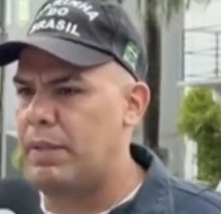 “A Elza gritou, babado!”: cabo da Marinha acusa PMs de furt0 durante abordagem em Manaus