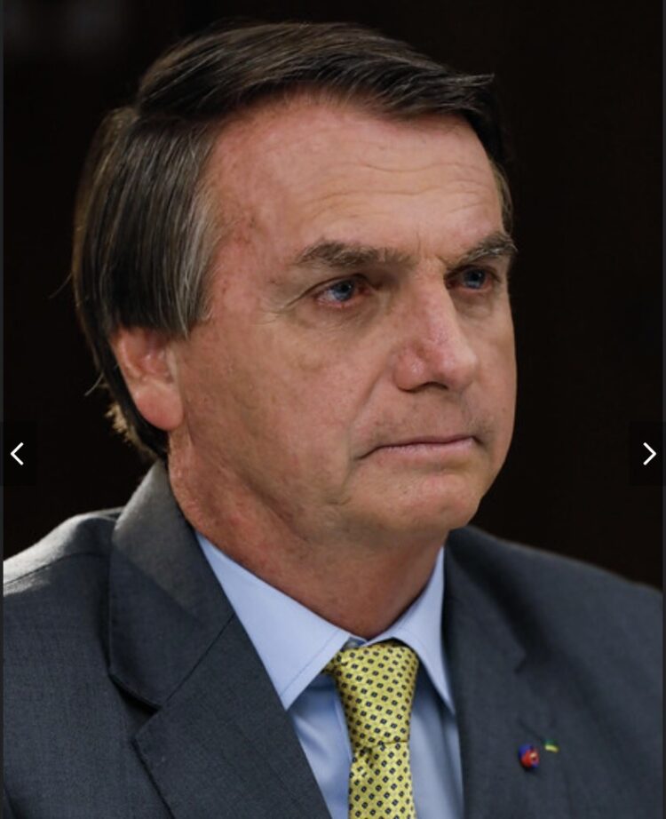 Bolsonaro deve ter pena reduzida para 2 anos e quatro meses com PL da Dosimetria