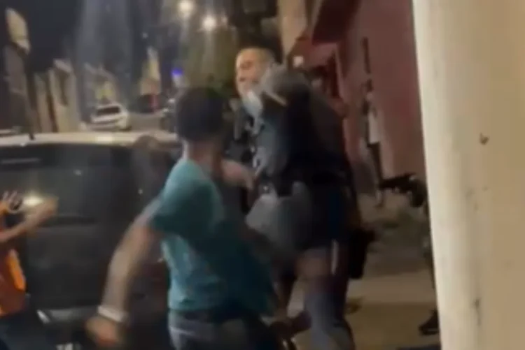 Homem é morto por PM após dar soco na cabeça de policial durante abordagem em SP
