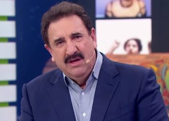 Ratinho se pronuncia após ser confundido com Nicolás Maduro em jornal chileno