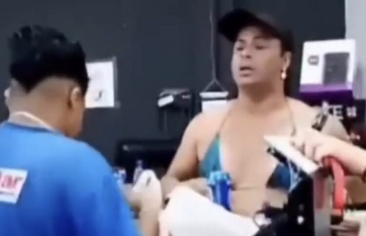Travesti se revolta após ser chamada de “homem” em fila de supermercado no Paraná