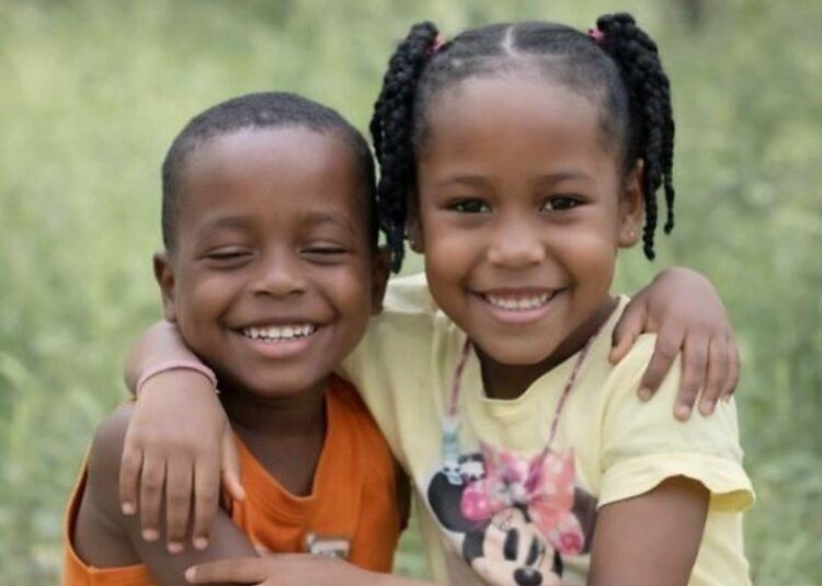 Polícia inclui mãe e padrasto como suspeitos no desaparecimento de irmãos no Maranhão