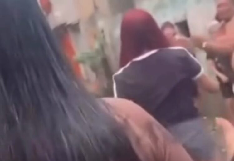 Briga entre duas mulheres chama atenção no bairro do Jurunas