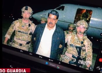 Suposta foto de Nicolás Maduro preso após ataque à Venezuela viraliza nas redes