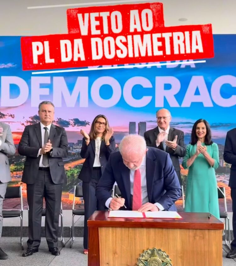 Lula ignora o Congresso e veta integralmente PL que poderia reduzir penas do 8 de Janeiro