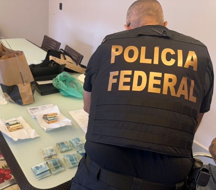 Polícia Federal deflagra operação contra fraudes em licitações da ANM em Minas Gerais e mais três estados