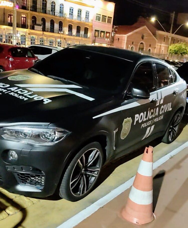 BMW da Polícia Civil chama atenção nas ruas de Belém e viraliza nas redes sociais