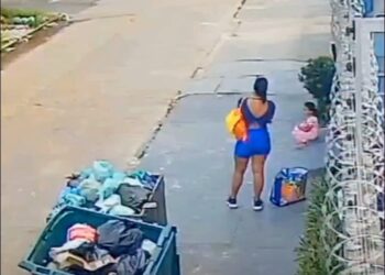 Criança e mãe quase são atropeladas por motociclista enquanto caminhavam na calçada no Tenoné, em Belém