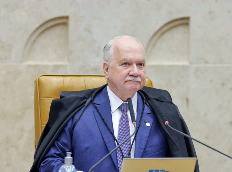 “Ministros respondem pelas escolhas que fazem”, diz Fachin na abertura do ano Judiciário