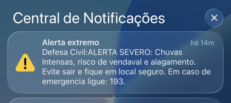 Defesa Civil dispara alerta sonoro em celulares por causa das fortes chuvas em Belém