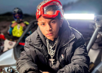 Fã desmaia ao ver Gabb MC sem camisa em encontro improvisado