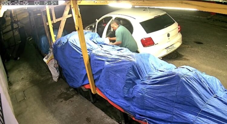 Feirantes da Marambaia sofrem com furtos recorrentes. Câmeras registraram a ação dos criminosos