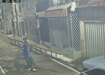 Vídeo alerta moradores sobre furtos durante a madrugada no bairro do Marco