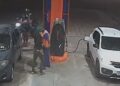 Assalto é flagrado por câmeras em posto de combustível na Sacramenta