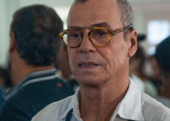 Carlinhos de Jesus celebra samba-enredo que homenageia Lula no Carnaval 2026