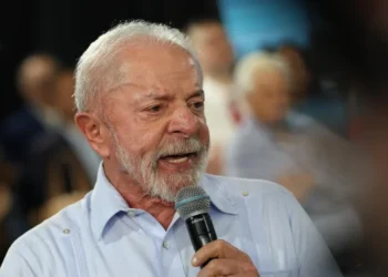 Lula incentiva homens a fazer exame de próstata e dispara: “quem não quer, vai ser mais difícil”
