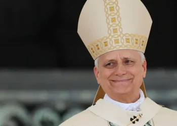 Papa diz que Deus não ouve orações de líderes que promovem guerras