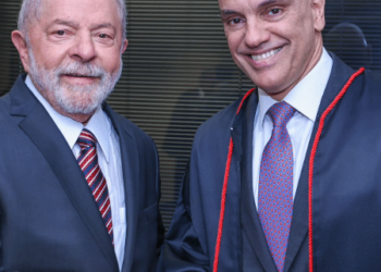 Alexandre de Moraes aplica R$ 7,1 bilhões em multas a caminhoneiros após protestos contra Lula