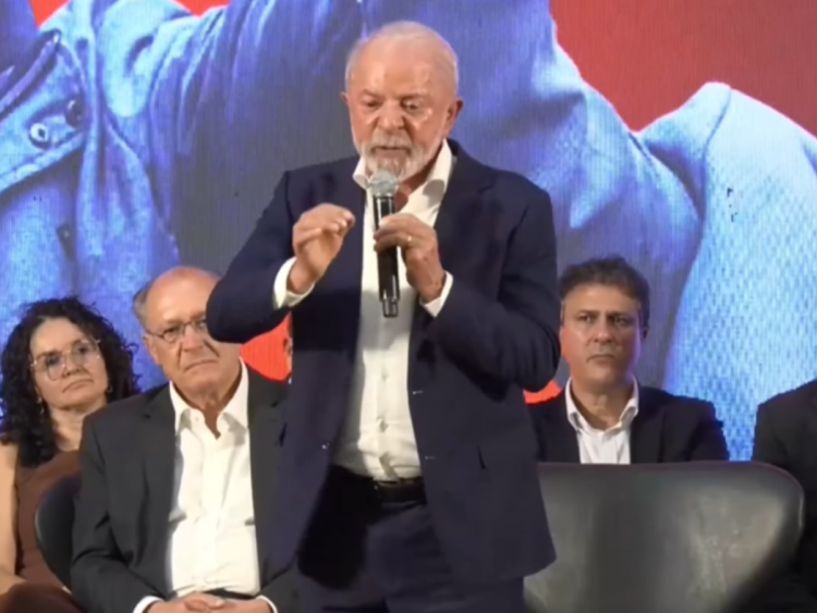 “Ovo da Serpente de Bolsonaro”: Lula atribui a Bolsonaro e a Campos Neto escândalo do Banco Master