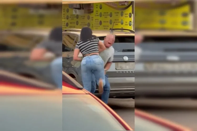 Furiosa após traição, mulher agride policial penal que estava armado no meio da rua no Distrito Federal