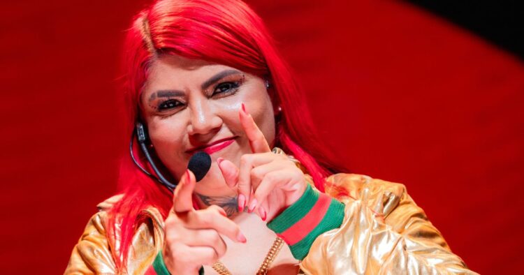 DJ Méury recria “trend da Rocinha” no Ver-o-Peso e viraliza nas redes