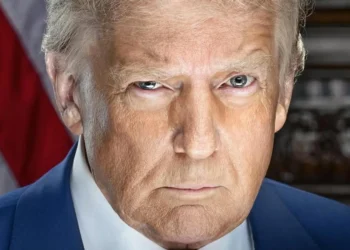 Trump diz que instalações militares do Irã foram “praticamente todas destruídas”