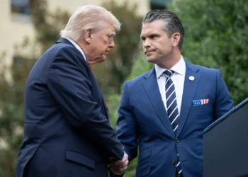 Forças Armadas dos EUA matam oficial iraniano apontado como responsável por plano para assassinar Trump, diz secretário de Defesa