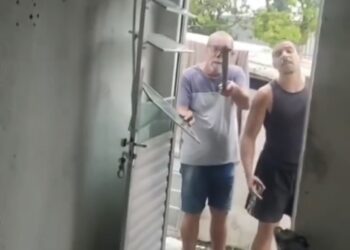 Som alto termina em invasão de casa e confusão entre vizinhos no Recife