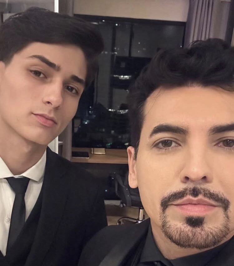 Filho mais novo rompe silêncio, defende o pai e fala em “pressão” para sustentar versões falsas do cantor