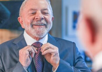 Governo Lula irá gastar R$ 2,2 milhões em ternos para seguranças da presidência