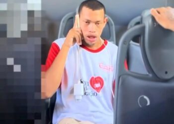 Vídeo mostra adolescentes ‘zombando’ de jovem com deficiência dentro de um ônibus, em Cuiabá