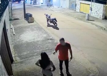 Homem ameaça mulher após ser acusado de assédio sexual contra menina de 12 anos, em Redenção