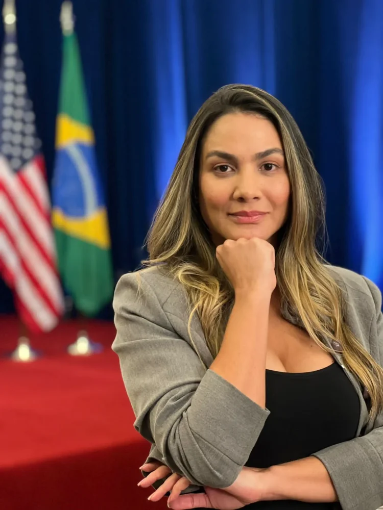 AGORA É LEI: ofensas contra mulheres, como “tá de TPM?”, podem gerar até 5 anos de prisão