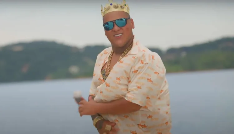 “Polícia tava me seguindo”, diz MC Ryan em vídeo resgatado após prisão