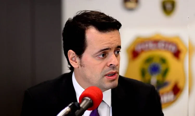 Delegado da PF ligado à prisão de Ramagem é obrigado a deixar os EUA e gera tensão diplomática