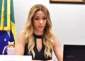 Juiz arquiva ação contra Erika Hilton após fala “imbeCIS” e cita imunidade parlamentar