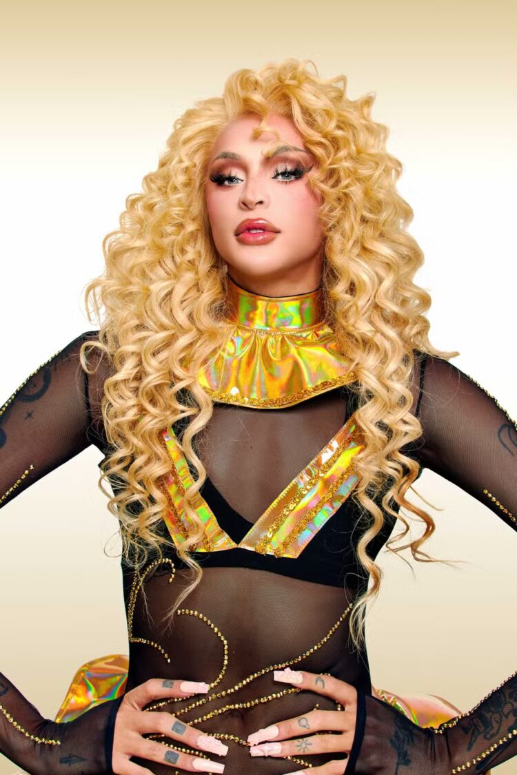 Pabllo Vittar fará show gratuito em Belém no dia 16 de maio