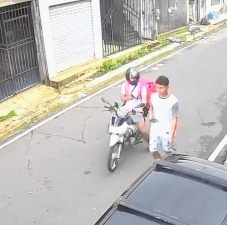Ladrão se disfarça de entregador de aplicativo e assalta jovem no bairro Parque Verde