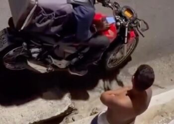 Após informar código de entrega, motoboy some com pedido de cliente, em São Paulo