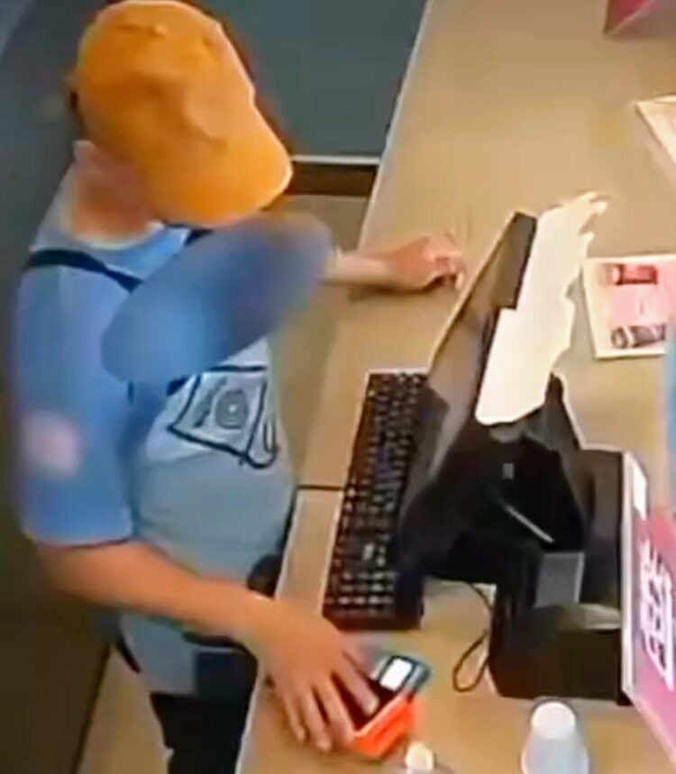 Funcionário é preso após utilizar máquina de cartão própria para desviar dinheiro de sorveteria, em Marabá