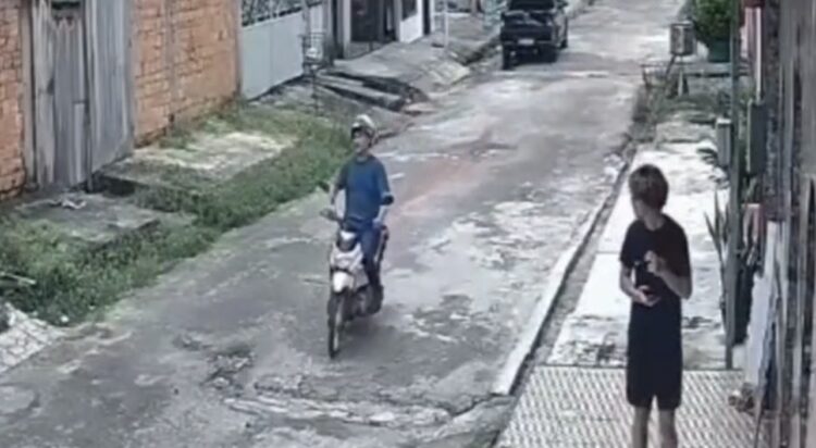 Jovem é assaltado e perde celular ganho de aniversário há dois dias na Cidade Nova