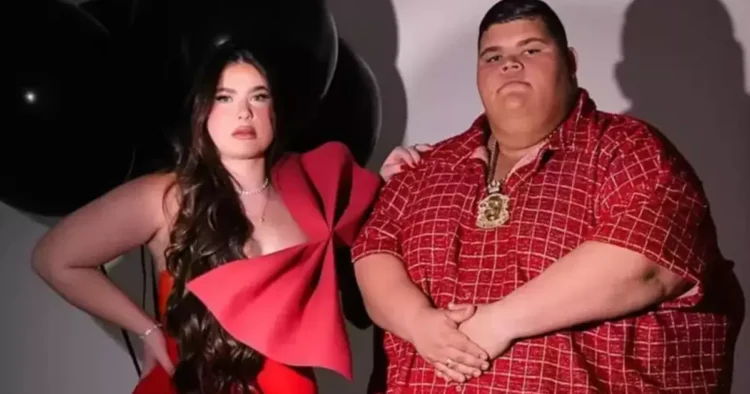 Após emagrecer 130 kg, Gordão da XJ mostra o corpo e namorada reage com ciúmes: ‘Para!’