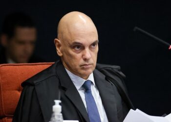 Oposição protocola 52º pedido de impeachment contra Moraes no Senado